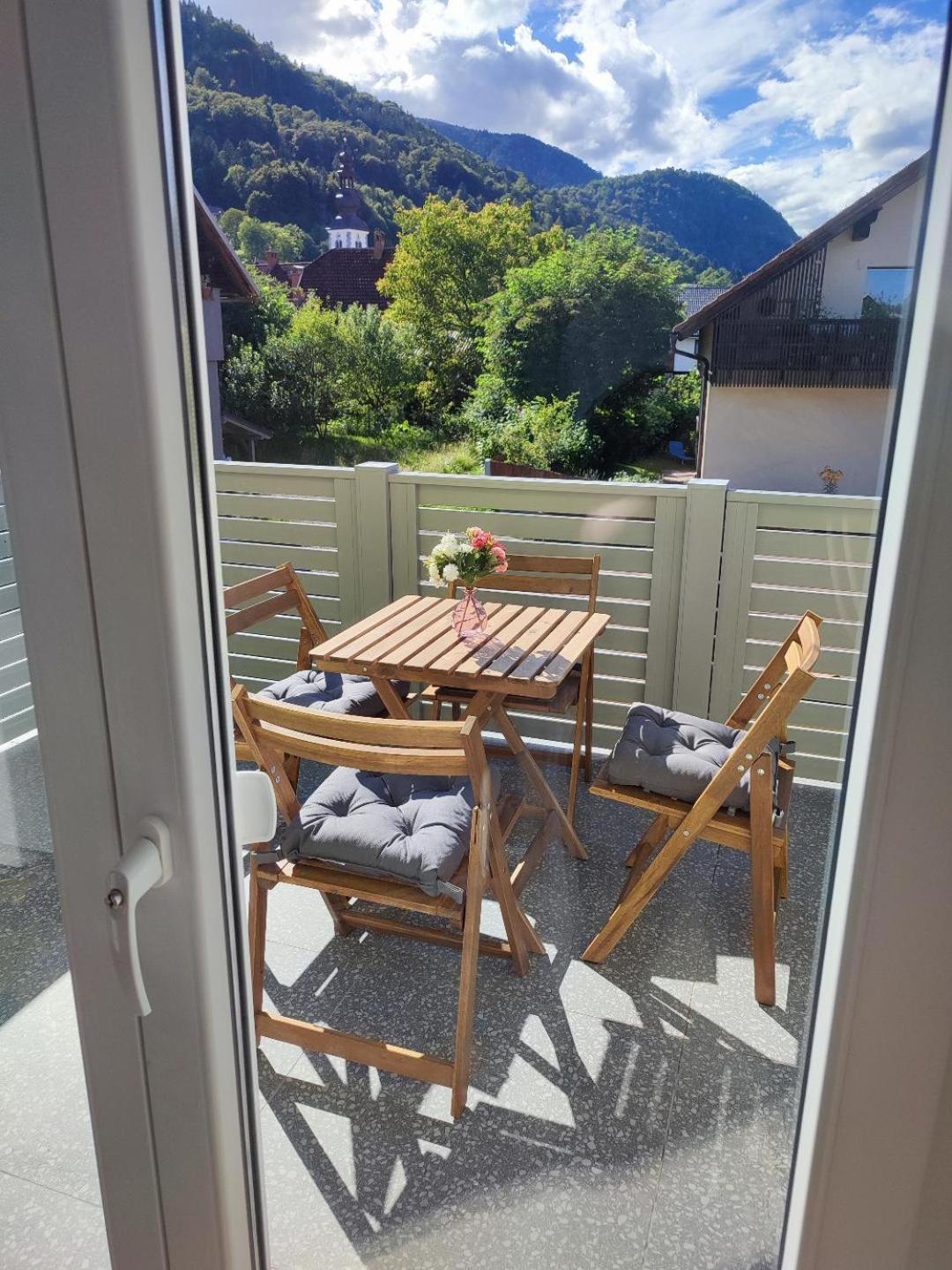 Apartament Tilka'S House Blejska Dobrava Zewnętrze zdjęcie